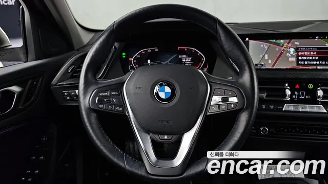 BMW 1-Series — Фото автомобиля 13