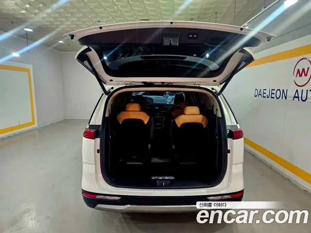 Kia Canival Carnival 4 поколение 9 мест Noblesse — Фото автомобиля 5
