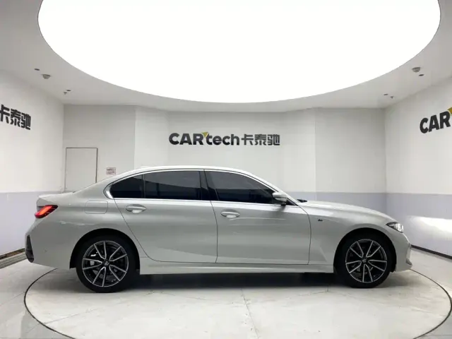 BMW 3 Series — Фото автомобиля 4