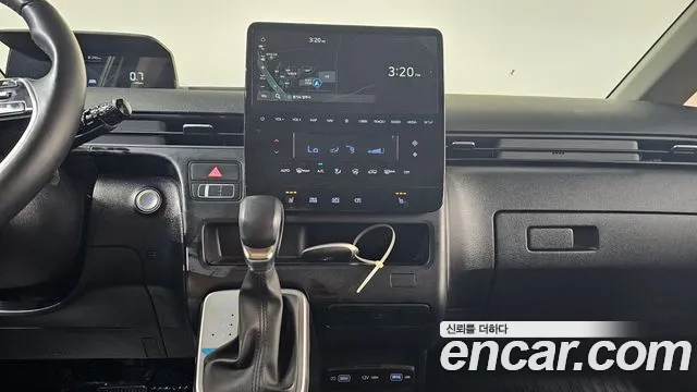 Hyundai Staria Staria Карго 5 мест — Фото автомобиля 13