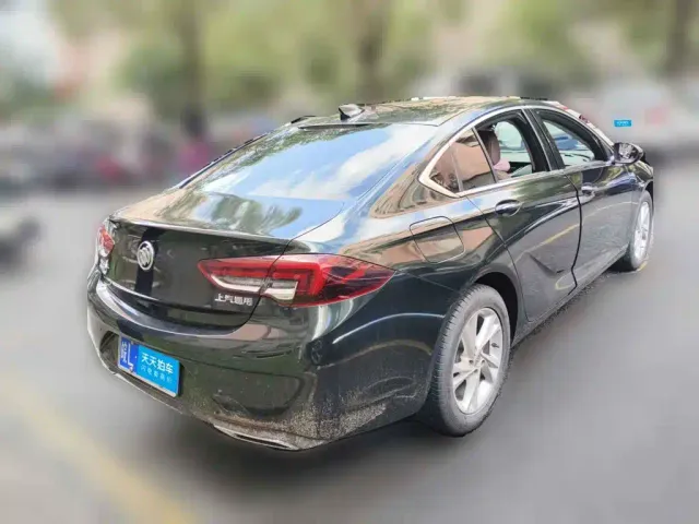 Buick Regal — Фото автомобиля 2