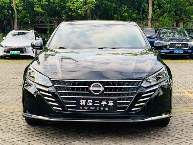 Nissan Teana — Фото автомобиля 2
