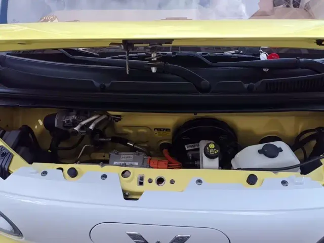 Wuling Hongguang Mini EV — Фото автомобиля 19