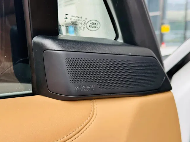 Land Rover Range Rover — Фото автомобиля 12