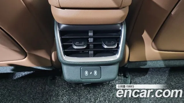 Hyundai Grandeur GN7 — Фото автомобиля 30