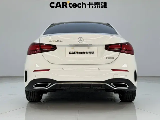 Mercedes-Benz A-Class — Фото автомобиля 6