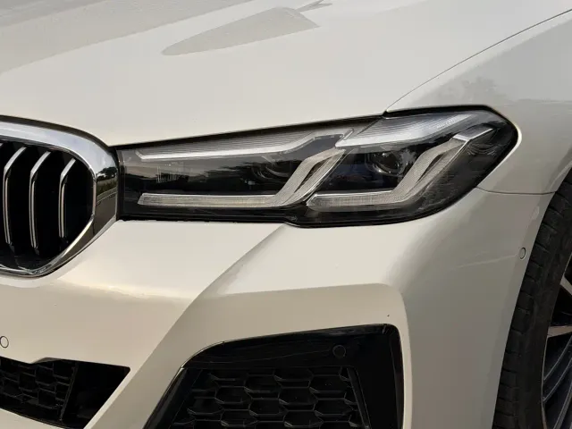 BMW 5 Series — Фото автомобиля 21