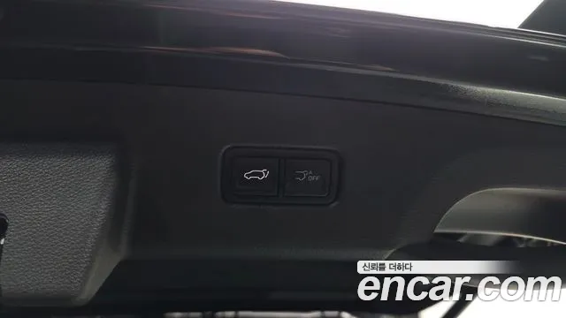 Kia Carnival — Фото автомобиля 18