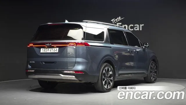 Kia Carnival 4th Gen — Фото автомобиля 2