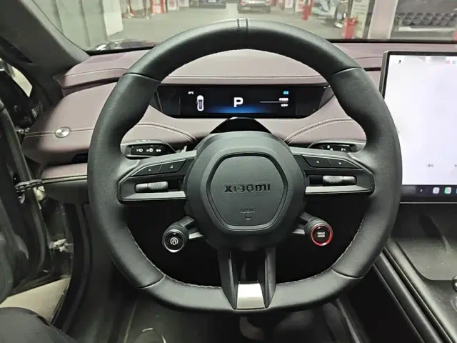 Xiaomi SU7 — Фото автомобиля 10