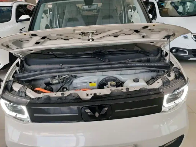 Wuling Hongguang Mini EV — Фото автомобиля 19