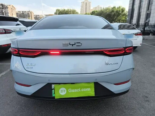 BYD Qin PLUS — Фото автомобиля 5