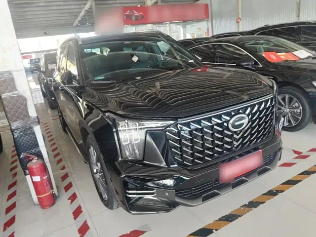 GAC Trumpchi GS8 — Фото автомобиля 3