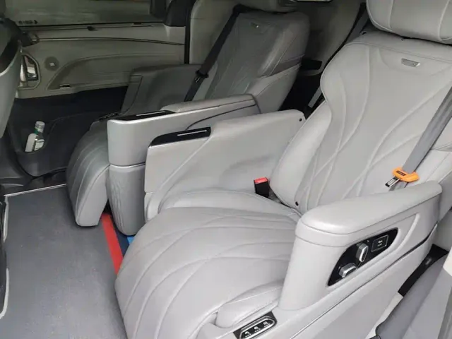 Toyota Granvia — Фото автомобиля 16