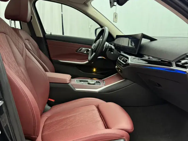 BMW 3 Series — Фото автомобиля 12