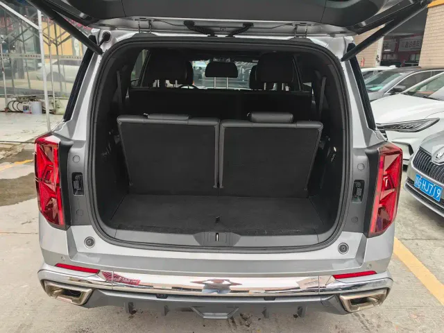 GAC Trumpchi GS8 — Фото автомобиля 15