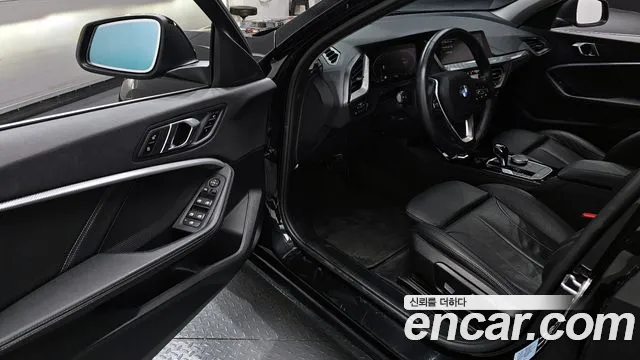 BMW 1-Series — Фото автомобиля 10