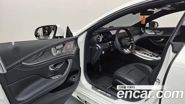 Mercedes-Benz AMG GT 4 двери 43 4MATIC+ — Фото автомобиля 9
