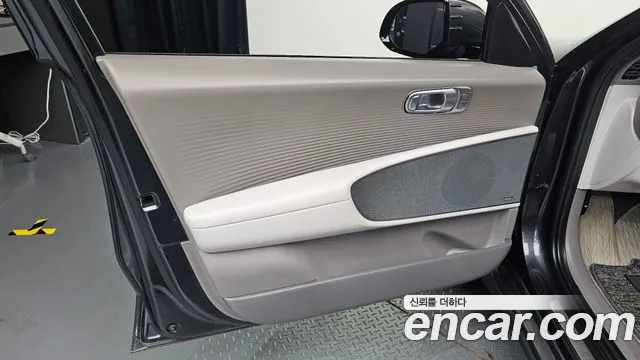 Hyundai Ioniq 6 — Фото автомобиля 13