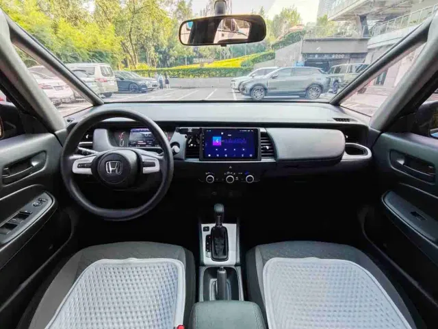 Honda Fit — Фото автомобиля 18