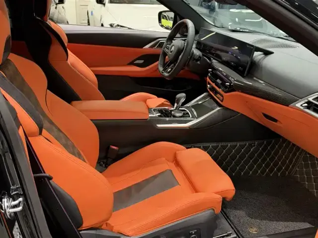 BMW M4 — Фото автомобиля 10