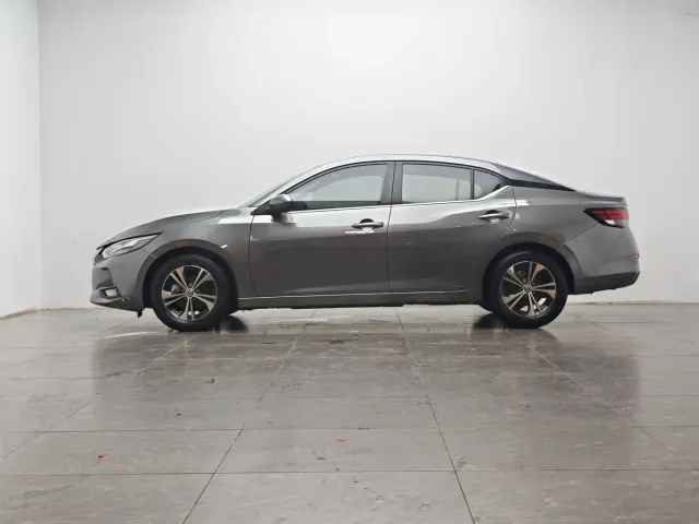 Nissan Sylphy — Фото автомобиля 10