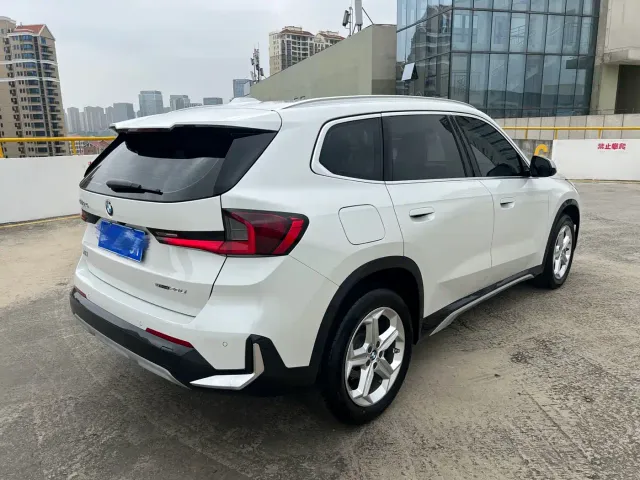 BMW X1 — Фото автомобиля 13