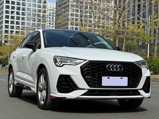 Audi Q3 Sportback — Фото автомобиля 3