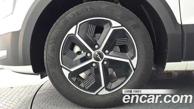 Kia Niro The All New — Фото автомобиля 5