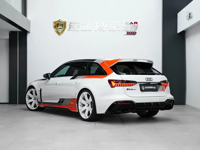 Audi RS 6 — Фото автомобиля 14