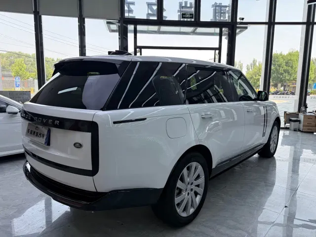 Land Rover Range Rover — Фото автомобиля 22