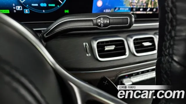 Mercedes-Benz GLE-Class — Фото автомобиля 9