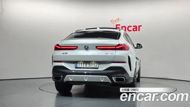 BMW X6 xDrive40i M Sport — Фото автомобиля 4
