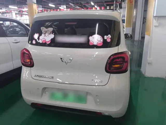 Wuling Hongguang Mini EV — Фото автомобиля 5