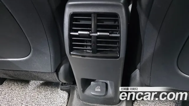 Kia Niro The All New — Фото автомобиля 30