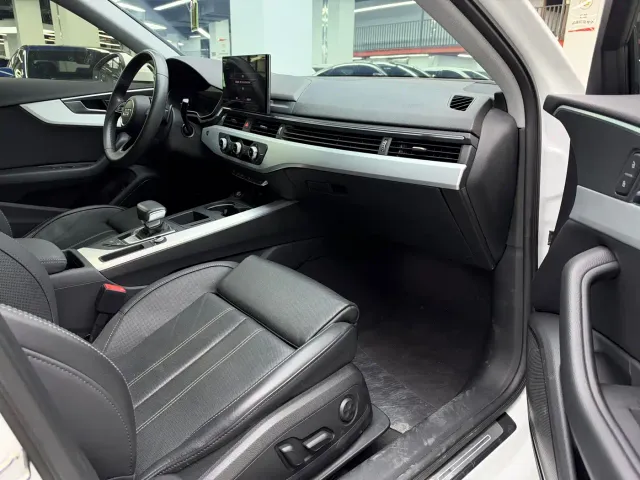 Audi A4L — Фото автомобиля 12