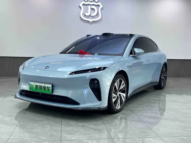 Фотография автомобиля — Nio ET5