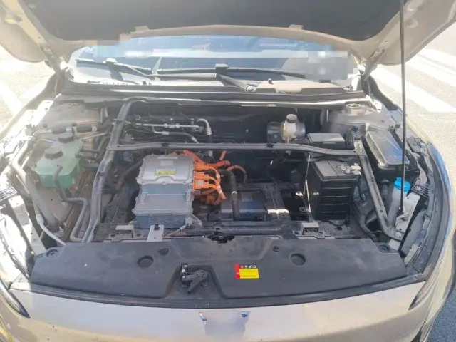 Wuling Starlight — Фото автомобиля 16