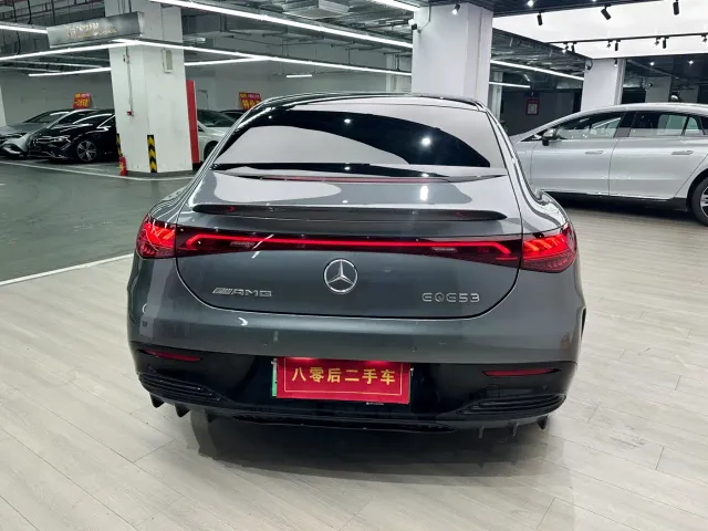 Mercedes-Benz EQE AMG — Фото автомобиля 8