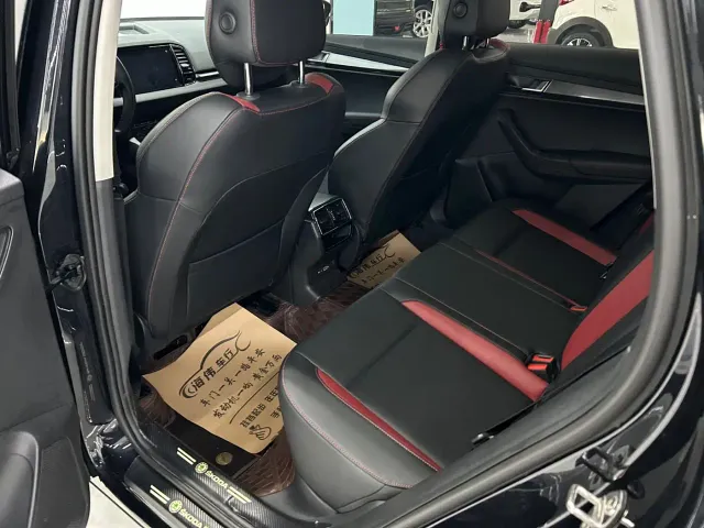 Skoda Karoq — Фото автомобиля 5