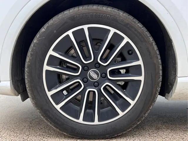 Shangjie SUV — Фото автомобиля 10