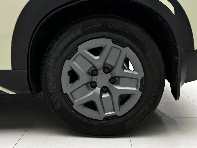 BYD Yuan UP — Фото автомобиля 15