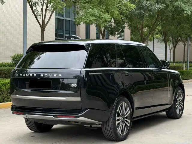 Land Rover Range Rover — Фото автомобиля 15