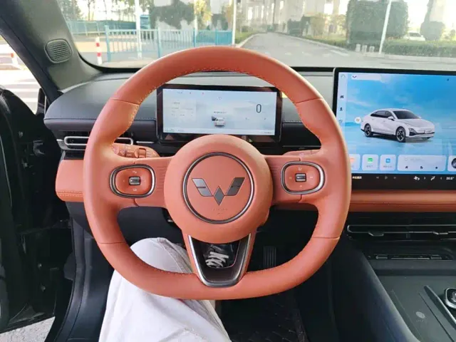 Wuling Starlight — Фото автомобиля 10
