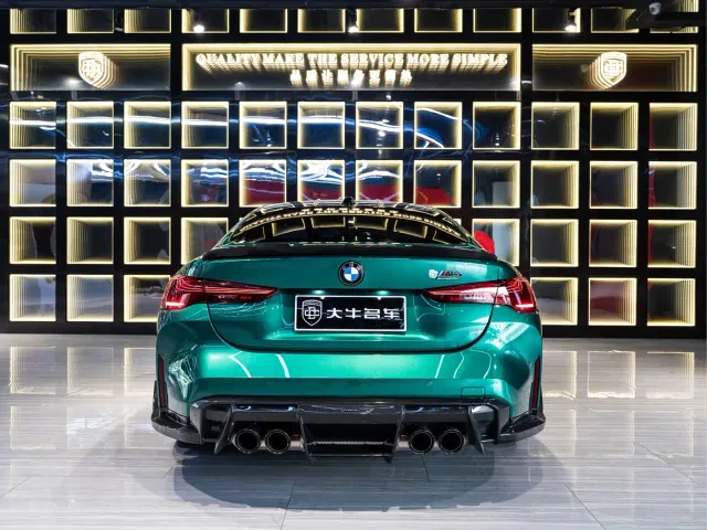 BMW M4 — Фото автомобиля 5