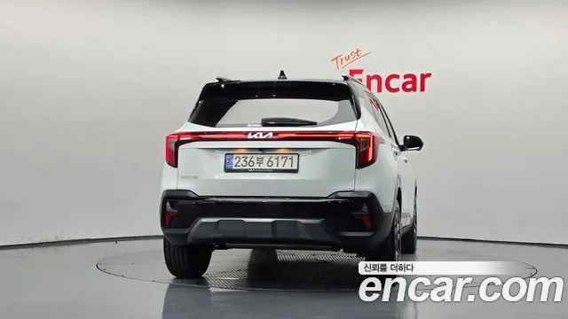 Kia Seltos — Фото автомобиля 4