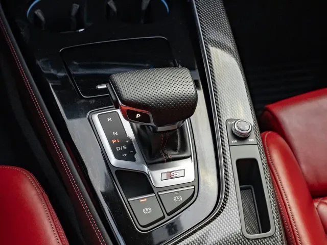Audi S4 — Фото автомобиля 13