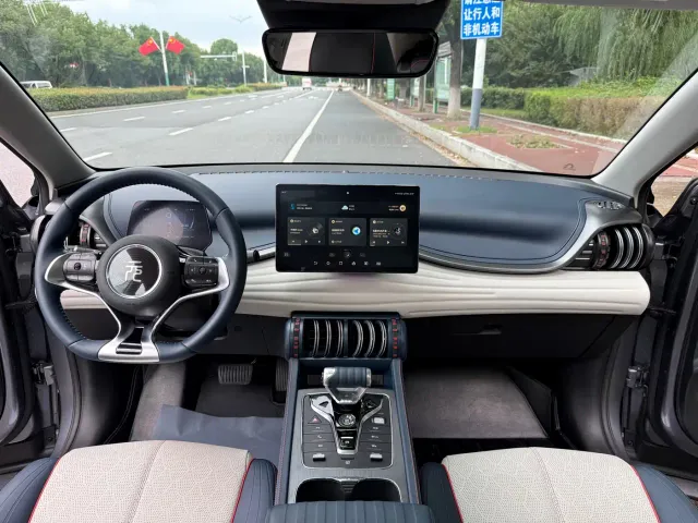 BYD Yuan PLUS — Фото автомобиля 8