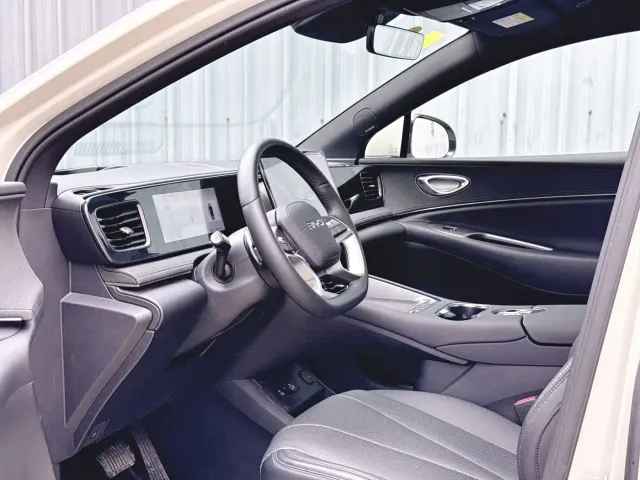 BYD Sealion 06 — Фото автомобиля 5