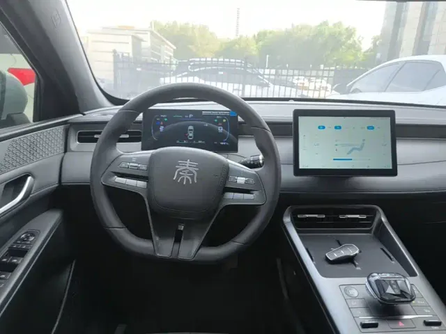 BYD Qin PLUS — Фото автомобиля 10